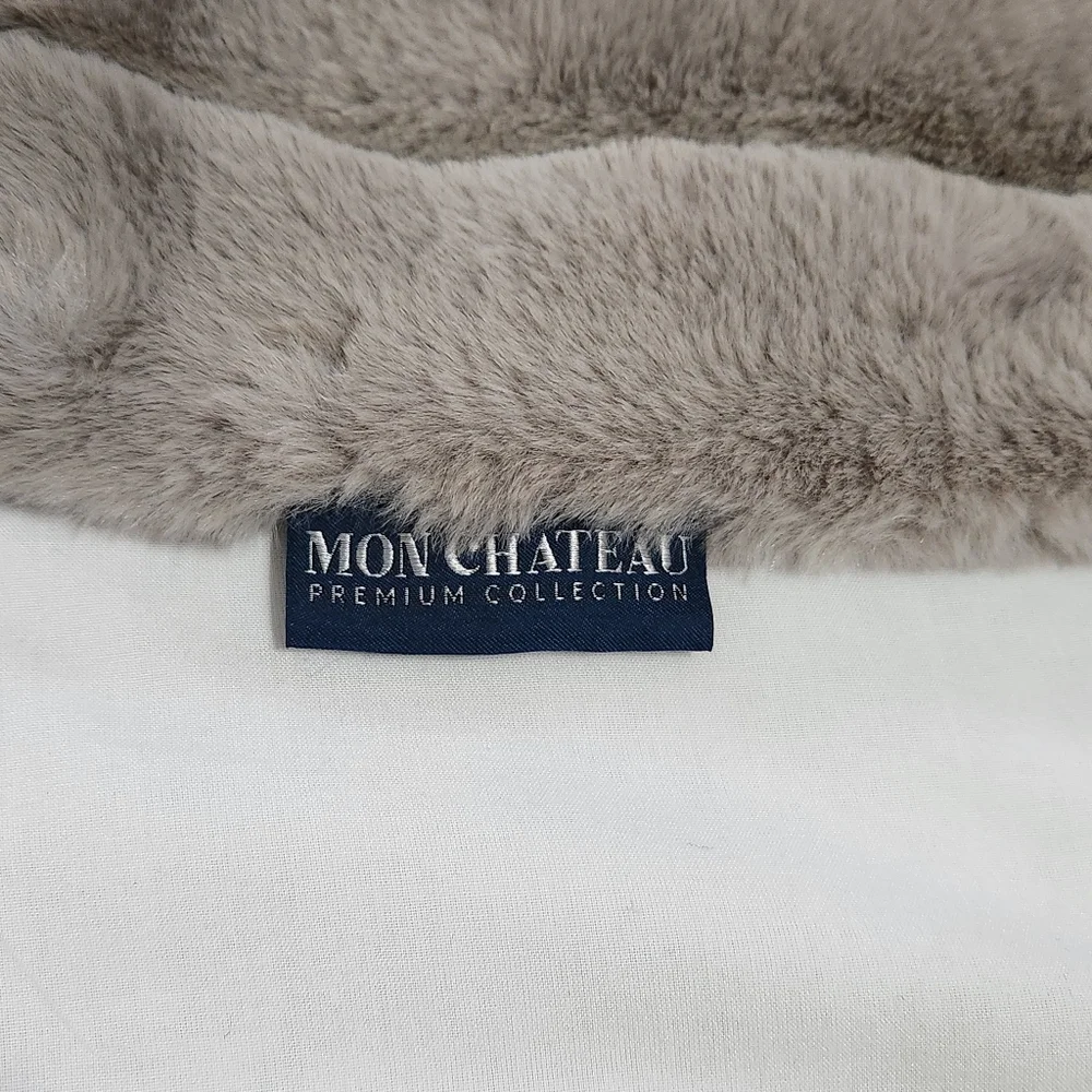 MON Chateau Square Tan Grey Faux Fur Zip Pillow Cover 17